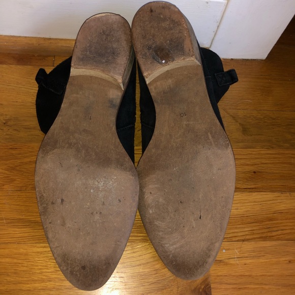 Aldo Suede Ankle Bootie - Picture 3 of 6